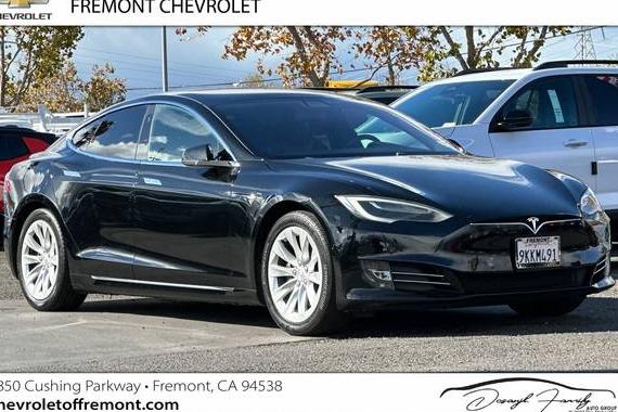 TESLA MODEL S 2018 5YJSA1E23JF293577 image
